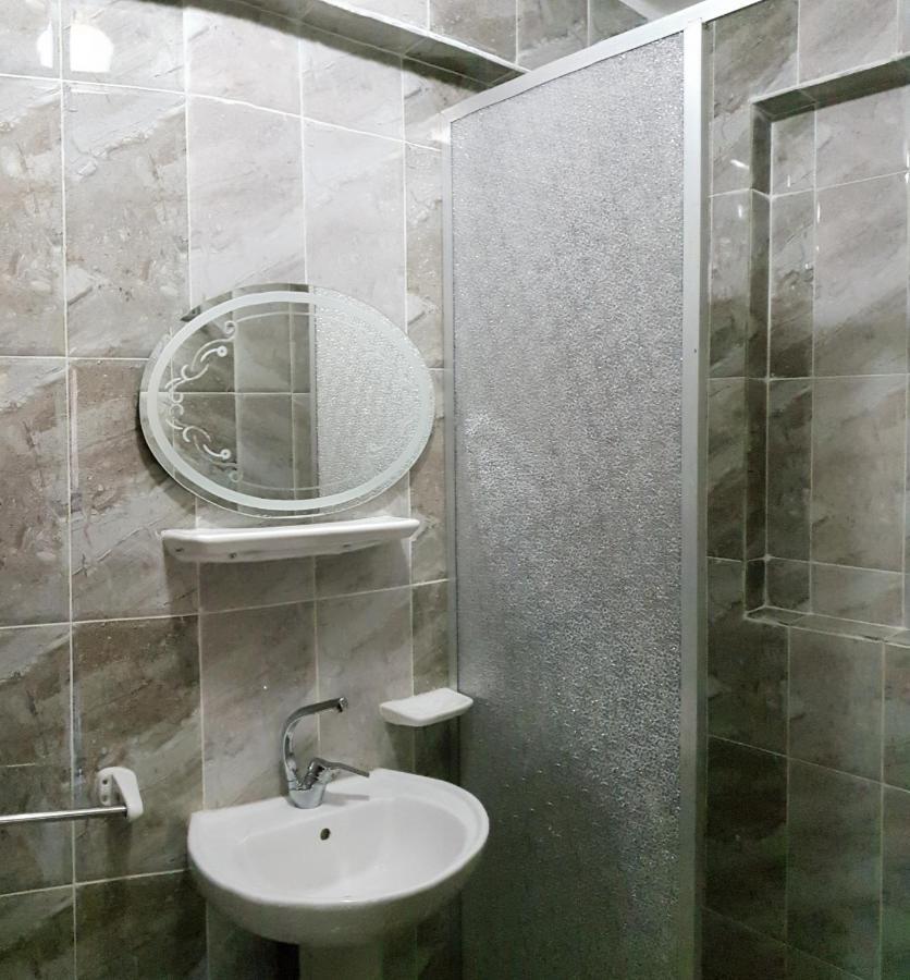 Caesar House Aparthotel อเล็กซานเดรีย ภายนอก รูปภาพ